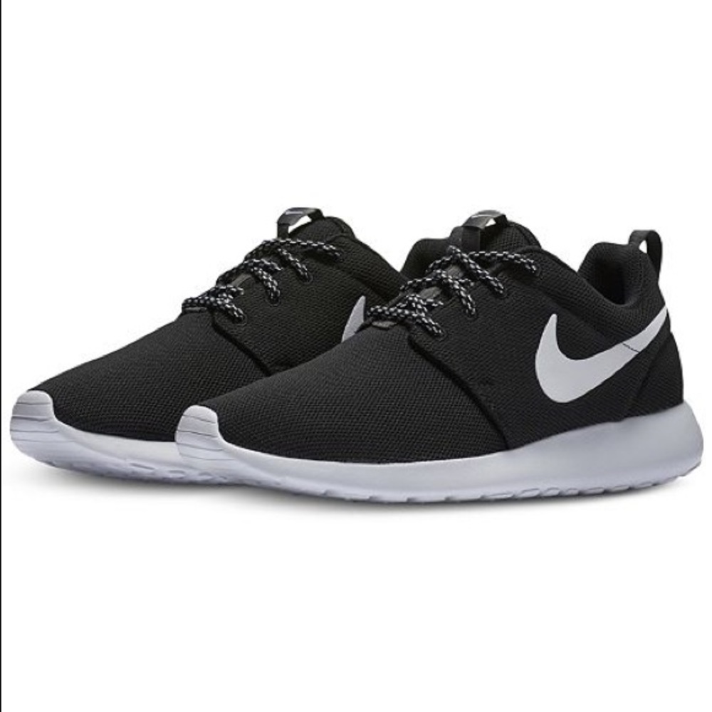 Nike Roshe Ones